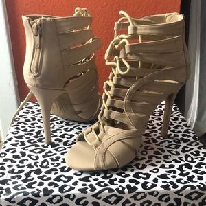 Womens Tan 2 inch heels